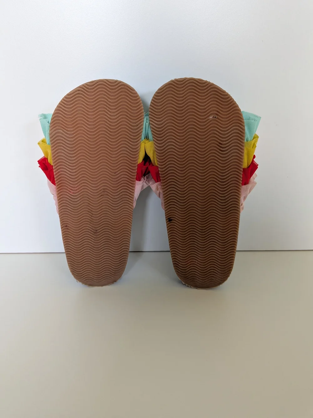 Hanna Andersson Rainbow Ruffle Slide Sandals Girls 11 Blue